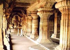 badami.jpillars pg