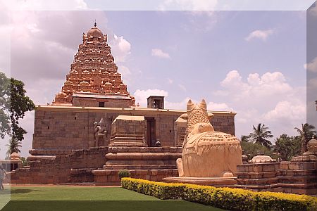 Gangaikonda cholapuram 1