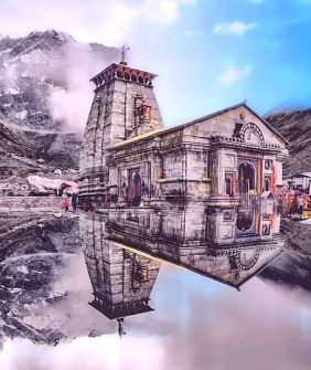 Kedarnath reflection