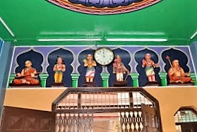 Mutthuswamy Dikshitar’s idol sculptured on the walls of the temple.