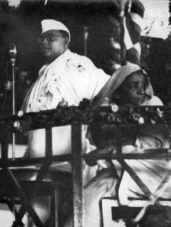 Bose Addressing the A.I.C.C. session, 1939