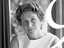 Svetlana Alliluyeva3 bw